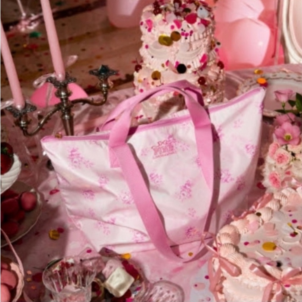 NWT LoveShackFancy VS Pink Tote Bag Limited Edition - Picture 4 of 8